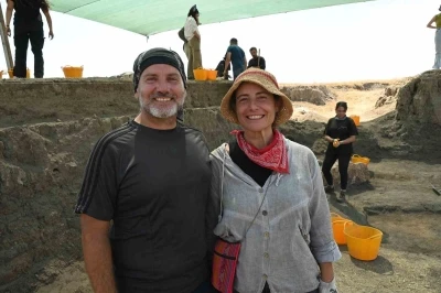 (ÖZEL) Eskişehir’deki arkeoloji çalışmalarına 3 yıldır gönüllü olarak katılıyor
