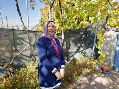 Özel hastanede guatr ameliyatına girdi, sesinden oldu
