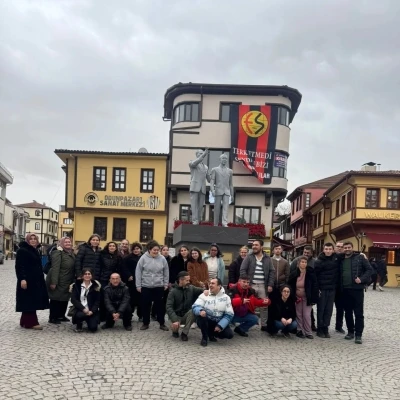 &Ouml;zel ihtiya&ccedil;lı bireylere Eskişehir&rsquo;de sosyal ve k&uuml;lt&uuml;rel gezi
