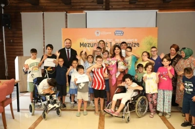 ’Özel’ mezuniyet
