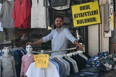 (ÖZEL) Okul kıyafetleri için sezon açıldı
