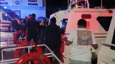 &Ouml;zel teknede rahatsızlanan 4 kişiye tıbbi tahliye
