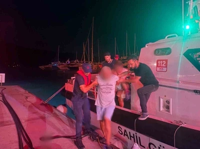 &Ouml;zel teknede rahatsızlanan vatandaş i&ccedil;in tıbbi tahliye
