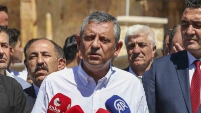 Özgür Özel’den Filistin açıklaması: &quot;Türkiye Büyük Millet Meclisi’ni olağanüstü toplantıya çağırıyoruz&quot;
