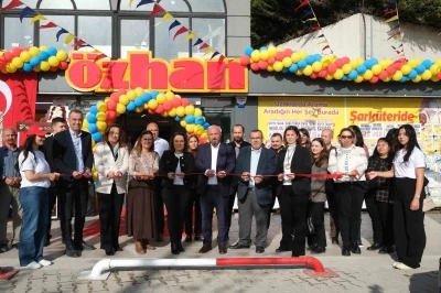 Özhan Marketler Zinciri, yeni şubesini hizmete açtı
