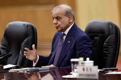 Pakistan Başbakanı Şerif: "Anlaşmanın 24 saat i&ccedil;inde sonu&ccedil;lanmasını bekliyoruz"
