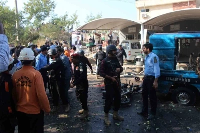 Pakistan’daki intihar saldırısını Pakistan Talibanı üstlendi
