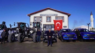 Paland&ouml;ken Belediyesi ara&ccedil; filosunu g&uuml;&ccedil;lendirmeyi s&uuml;rd&uuml;r&uuml;yor
