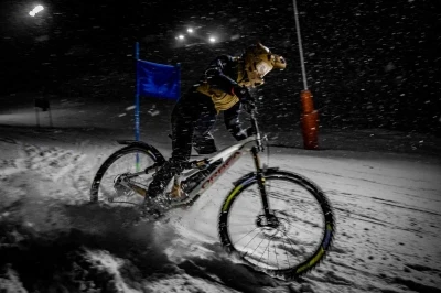 Paland&ouml;ken&rsquo;den Alplere: T&uuml;rk sporcular Snowbike D&uuml;nya Şampiyonası&rsquo;nda
