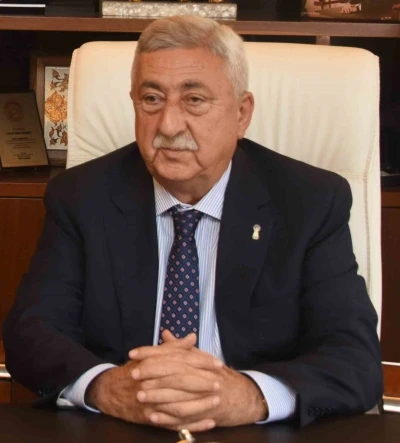 Paland&ouml;ken: "Bayramın bereketi paylaşmayla artar"
