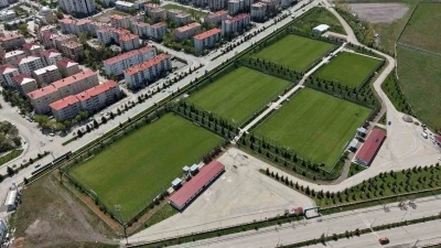 Paland&ouml;ken Y&uuml;ksek İrtifa Kamp Merkezi yine takımların g&ouml;zdesi
