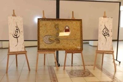 Pamukkale&rsquo;de 100 eser sanatseverle buluştu
