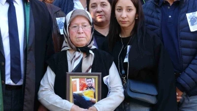 Paramedik genci darp edip &ouml;ld&uuml;rd&uuml;ler " Maddenin etkisindeydik, &ouml;ld&uuml;ğ&uuml;n&uuml; polislerden duyduk" dediler
