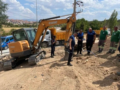 Park düzenlemesinde &quot;Apollon’un oğlu asker&quot; yazan antik stela bulundu
