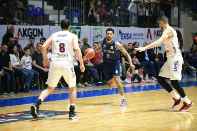 Parmos Otel Bandırma Bordo: 63 - Çayırova Belediyesi: 77
