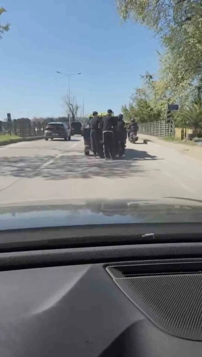 Patenli gen&ccedil;lerin tehlikeli yolculuğu kamerada
