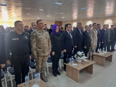 Patnos’ta Öğretmenler Günü kutlandı
