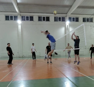 Pazarlar&rsquo;da Voleybol heyecanı başladı
