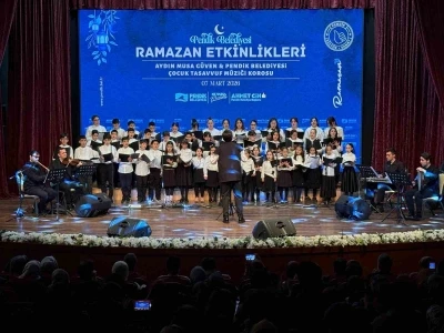 Pendik&rsquo;te ilahiler ve ezgiler &ccedil;ocukların sesinden y&uuml;kseldi
