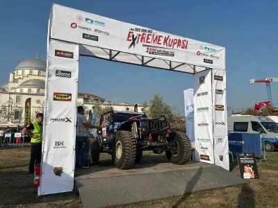 Pendik’te off-road yarışları nefesleri kesti
