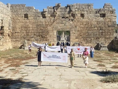 Perge’de sağlık için yürüdüler
