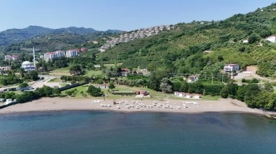 Perşembe Kadınlar Plajı yenilenen y&uuml;z&uuml;yle hizmete a&ccedil;ıldı
