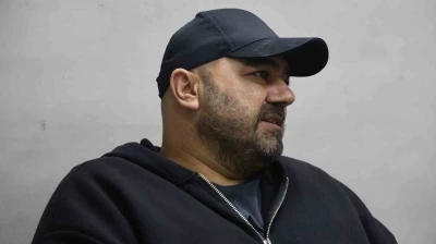 Pert olan ara&ccedil;tan engelli &ccedil;ıkan şahıs, hukuk m&uuml;cadelesini s&uuml;rd&uuml;r&uuml;yor

