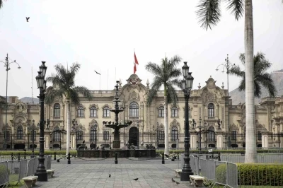 Peru Kongresi, Devlet Başkanı Jeri&rsquo;yi g&ouml;revden aldı
