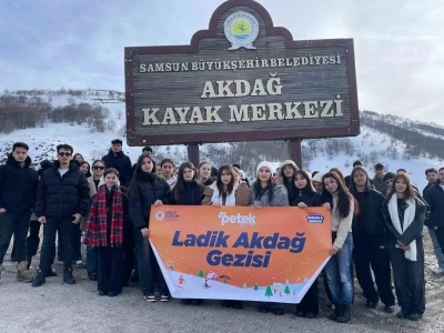 Petek gen&ccedil;le gen&ccedil;ler Akdağ&rsquo;ı keşfe doydu
