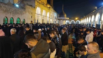 Peygamberler şehrinde Kadir Gecesi coşkusu
