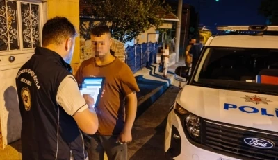 Polis ekiplerinin düzensiz göçle mücadelesi sürüyor
