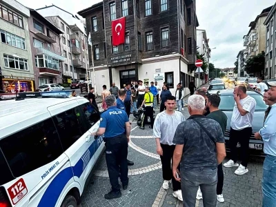 Polisin dur ihtarına uymadı, ara&ccedil;lara &ccedil;arpınca yakalandı
