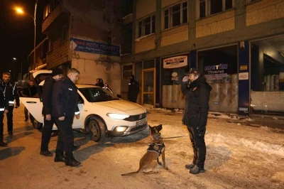 Polisten "Narko Alan" operasyonu

