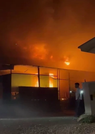 Prefabrik evlerde korkutan yangın
