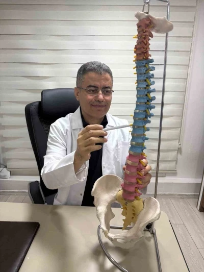 Prof. Dr. Koca: "Manuel Terapi" ile ameliyatsız tedaviyi anlattı
