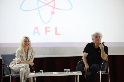 Prof. Dr. Ömer Özkan:&quot; SMA tedavisi patentini bir kişi aldığı için başkası üretemiyor, 2 milyon dolar verilmek zorunda kalınıyor&quot;
