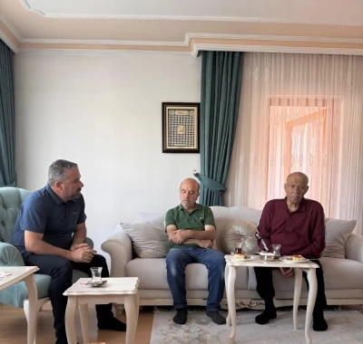 Pursaklar Belediye Başkanı Çetin’den yakınlarını kaybeden vatandaşlara taziye ziyareti
