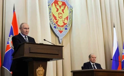 Putin: "Birileri T&uuml;rkAkım ve Mavi Akım doğalgaz boru hatlarını patlatmaya &ccedil;alışıyor"
