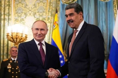 Putin, Venezuela Devlet Başkanı Maduro ile telefonda görüştü
