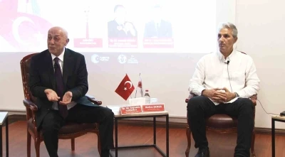 "15 Temmuz Bilinci" panelinde; FET&Ouml; tehdidi ve gen&ccedil;lere bilin&ccedil; &ccedil;ağrısı
