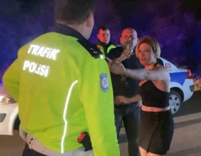 &quot;Babam hakim, valiyi arayacağım&quot; deyip polisi tehdit ettiler
