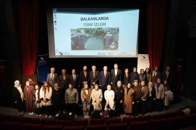 &quot;Balkanlarda Türkçe birleştirici bir rol oynuyor&quot;
