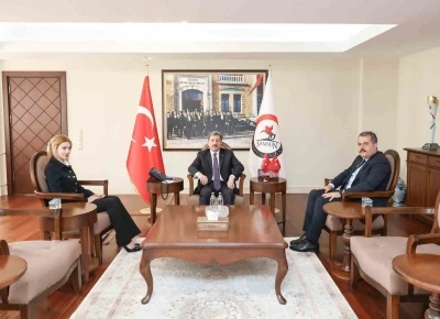 "Barbie Kaymakam" olarak tanınan Tuğ&ccedil;e Orhan Samsun&rsquo;a veda etti
