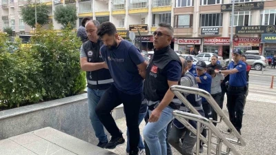 &quot;Başınız belada&quot; diyerek vatandaşları ağına düşürdüler, 15 milyon liralık vurgun yaptılar
