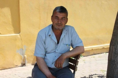 "&Ccedil;alışmazsam &ouml;l&uuml;r&uuml;m" diyerek gen&ccedil;lerin kolay para hevesini eleştirdi
