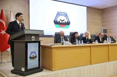 &quot;Dost Meclisi&quot; Diyarbakır’da buluştu
