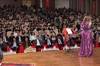 "Ge&ccedil;mişten G&uuml;n&uuml;m&uuml;ze Adıyaman" ezgileri programı d&uuml;zenlendi
