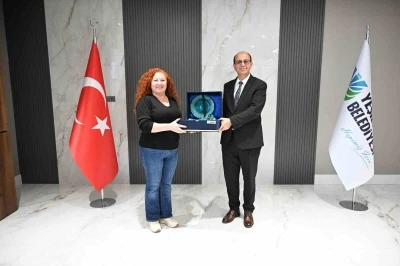 "Gen&ccedil;lik ve Ailem" konulu kısa film yarışması konukları, Başkan Ge&ccedil;it ile bir araya geldi
