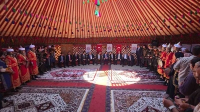 "Germiyan Festivali" kortejle başladı: K&uuml;tahya 3 g&uuml;n boyunca tarih ve k&uuml;lt&uuml;rle buluşacak
