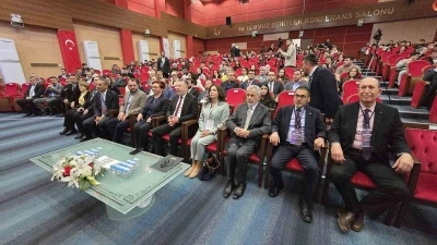 "Hakikat ve Etik" Karab&uuml;k&rsquo;te masaya yatırıldı
